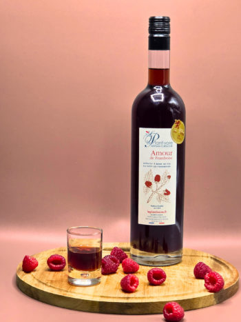 amour de framboise apéritif artisanal liqueur vin blanc le plantivore artisan cueilleur